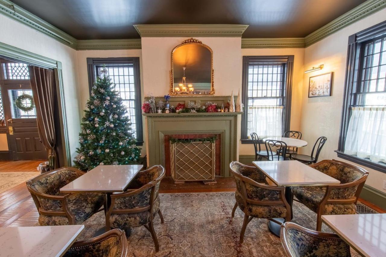 ホテル The Constance By The Lenox Collection エクステリア 写真